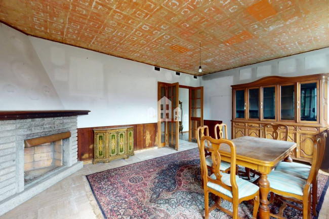 Casa indipendente in vendita a Traversella
