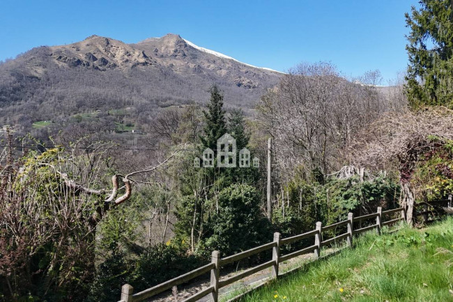 Casa indipendente in vendita a Traversella