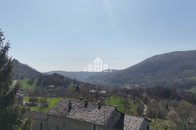 Casa indipendente in vendita a Traversella