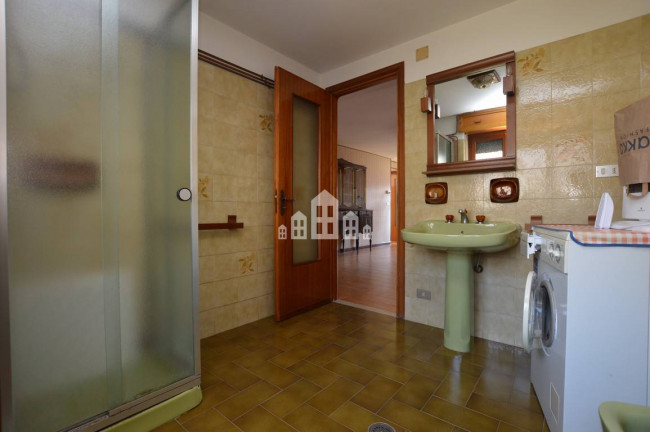 Casa semindipendente in vendita a Val di Chy