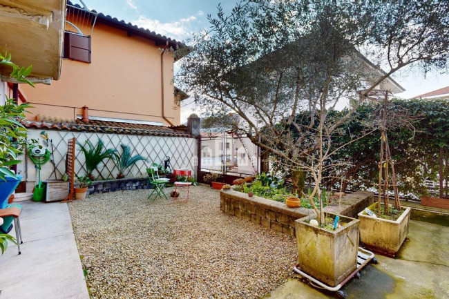 Casa semindipendente in vendita a Rivara