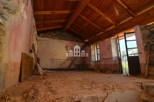 Rustico in vendita a Pont-Canavese