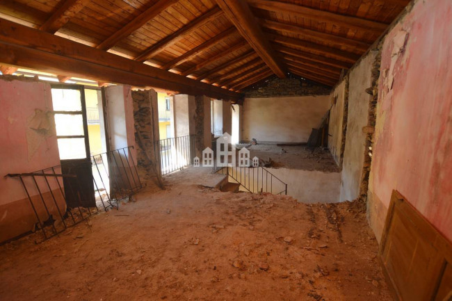 Rustico in vendita a Pont-Canavese