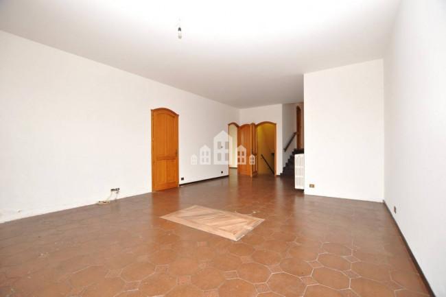 Villa in vendita a Ozegna