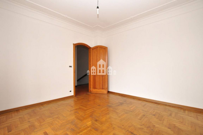 Villa in vendita a Ozegna