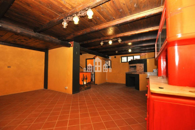 Villa in vendita a Ozegna