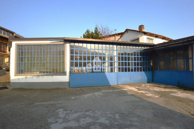 Deposito in vendita a Cuorgnè