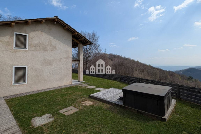 Villa in vendita a Valchiusa