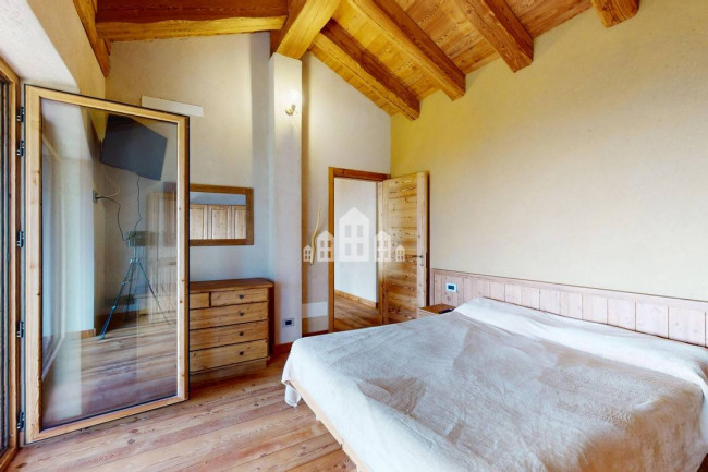Villa in vendita a Valchiusa