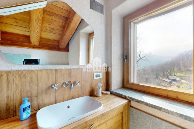 Villa in vendita a Valchiusa