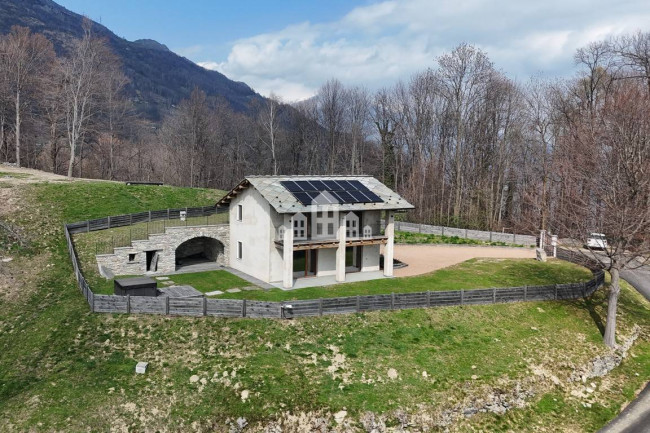 Villa in vendita a Valchiusa