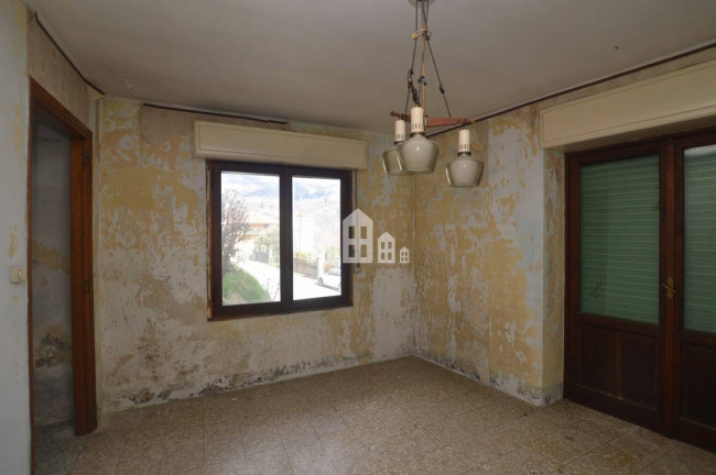 Casa singola in vendita a Pratiglione