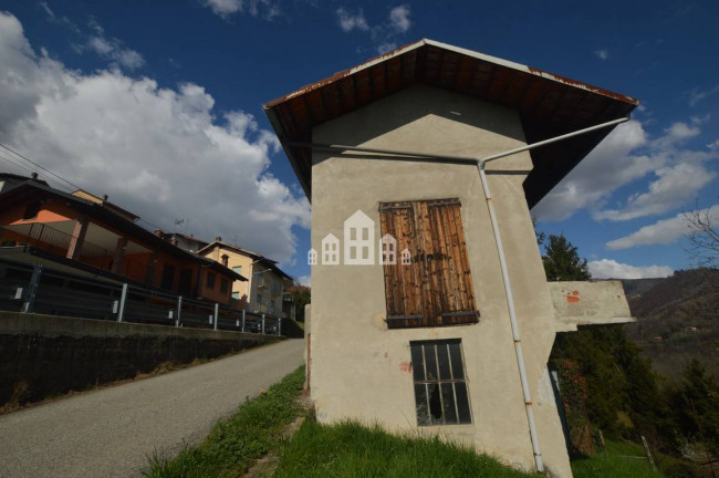 Casa singola in vendita a Pratiglione
