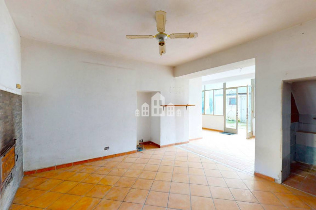 Casa semindipendente in vendita a Montalto Dora