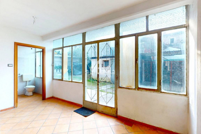 Casa semindipendente in vendita a Montalto Dora