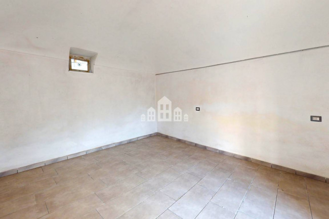 Casa semindipendente in vendita a Montalto Dora