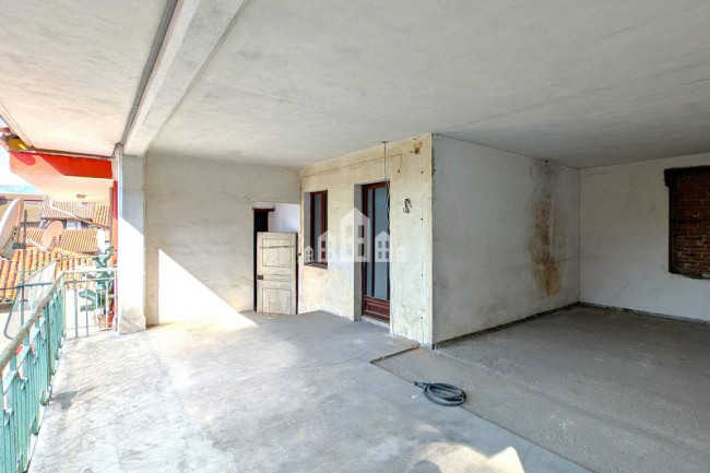 Casa semindipendente in vendita a Montalto Dora