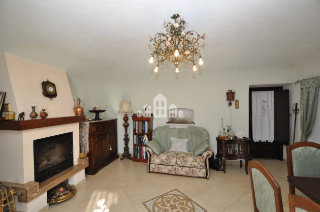 Casa semindipendente in vendita a Cuorgnè