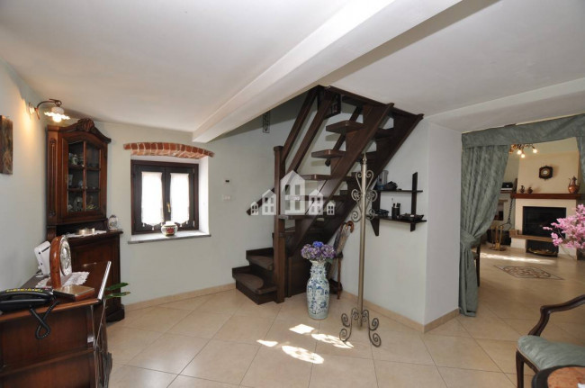 Casa semindipendente in vendita a Cuorgnè