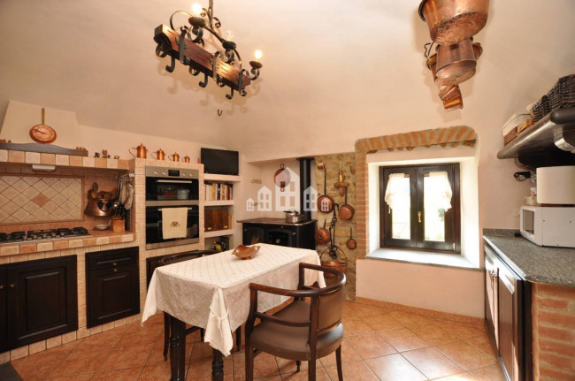 Casa semindipendente in vendita a Cuorgnè