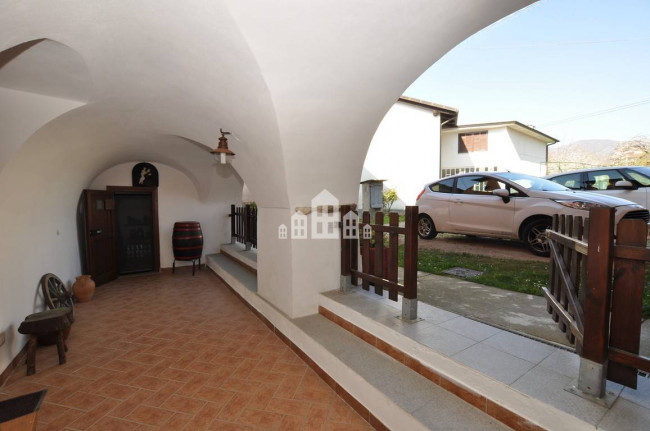 Casa semindipendente in vendita a Cuorgnè