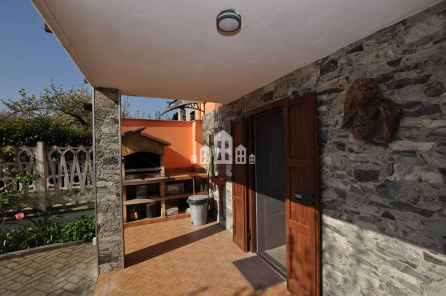 Casa semindipendente in vendita a Cuorgnè