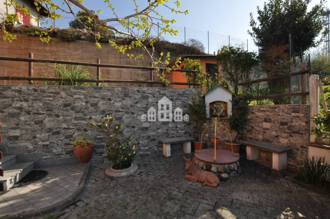 Casa semindipendente in vendita a Cuorgnè