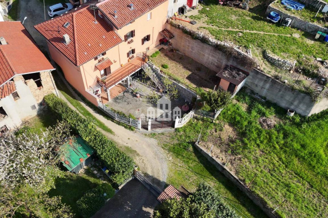 Casa semindipendente in vendita a Cuorgnè
