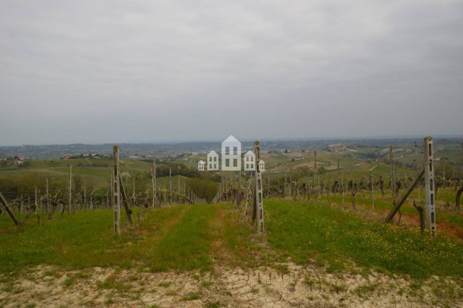 Casa semindipendente in vendita a Castel Boglione