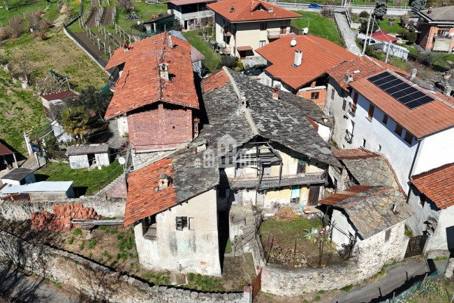 Casa semindipendente in vendita a Cuorgnè
