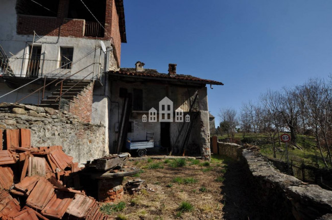 Casa semindipendente in vendita a Cuorgnè