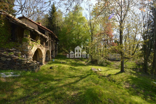 Rustico in vendita a Val di Chy