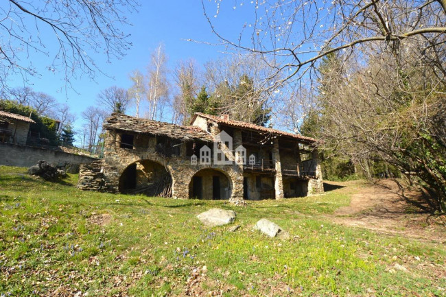 Rustico in vendita a Val di Chy