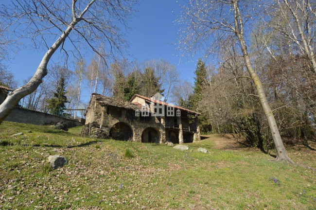Rustico in vendita a Val di Chy