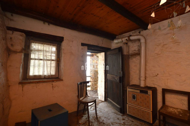 Rustico in vendita a Val di Chy