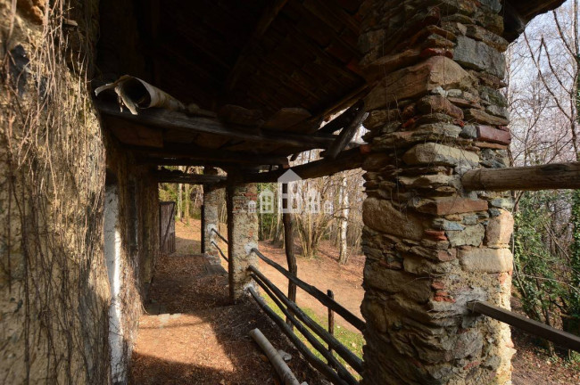 Rustico in vendita a Val di Chy