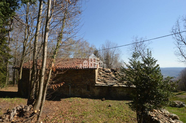 Rustico in vendita a Val di Chy