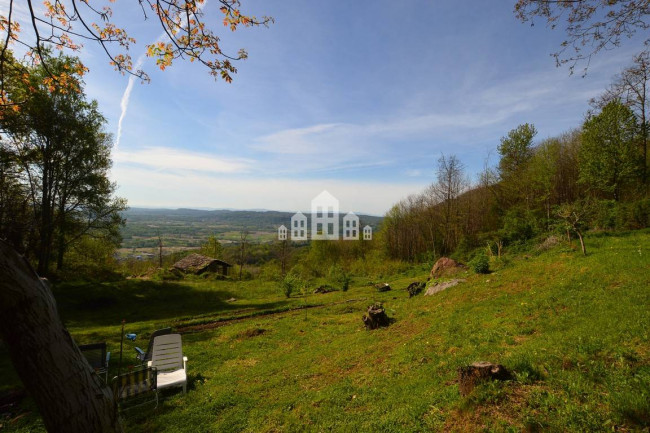 Rustico in vendita a Val di Chy