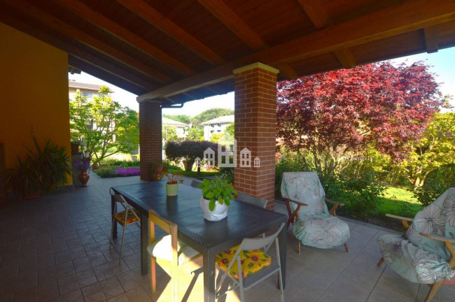 Villa in vendita a Cuorgnè