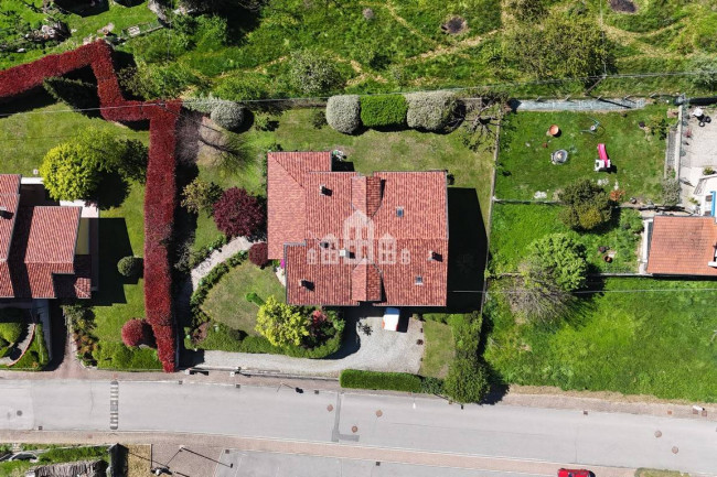 Villa in vendita a Cuorgnè