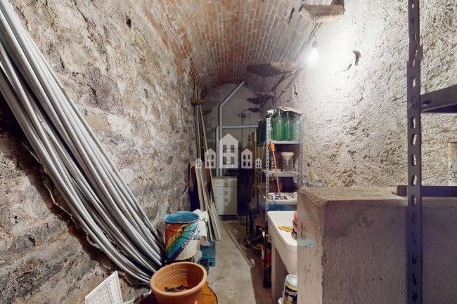 Appartamento in vendita a Valchiusa
