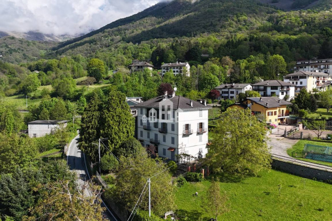 Appartamento in vendita a Valchiusa