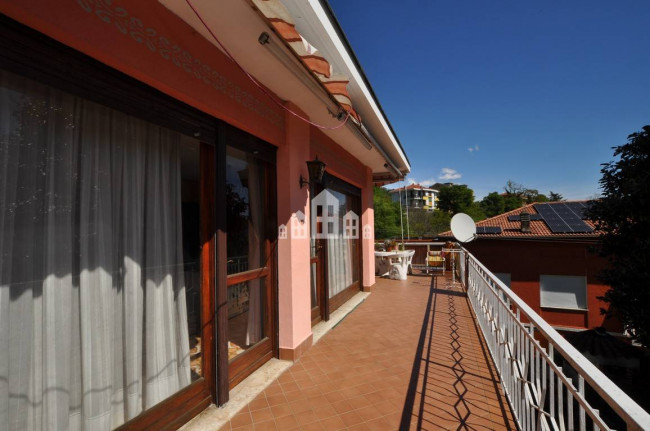 Detached house for sale in Pavone Canavese