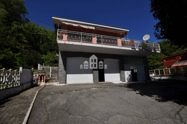 Detached house for sale in Pavone Canavese