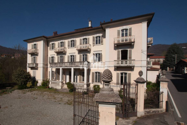 Palazzina in vendita a Forno Canavese