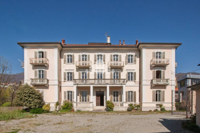 Palazzina in vendita a Forno Canavese