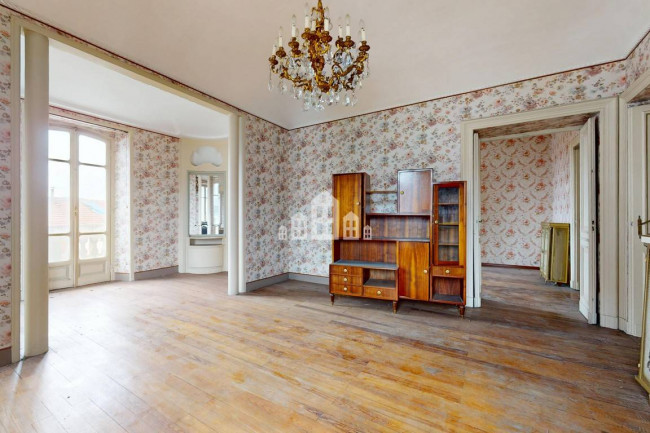 Palazzina in vendita a Forno Canavese