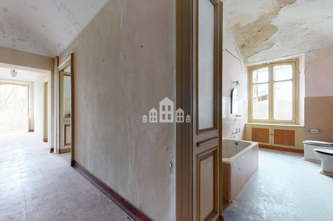 Palazzina in vendita a Forno Canavese