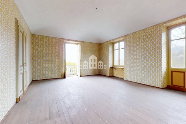 Palazzina in vendita a Forno Canavese