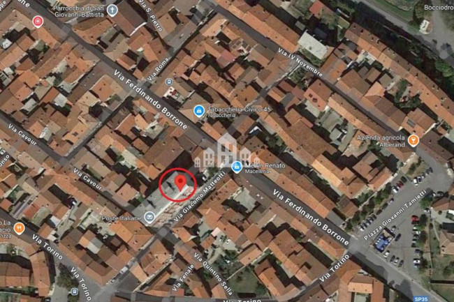 Locale commerciale in vendita a Salassa